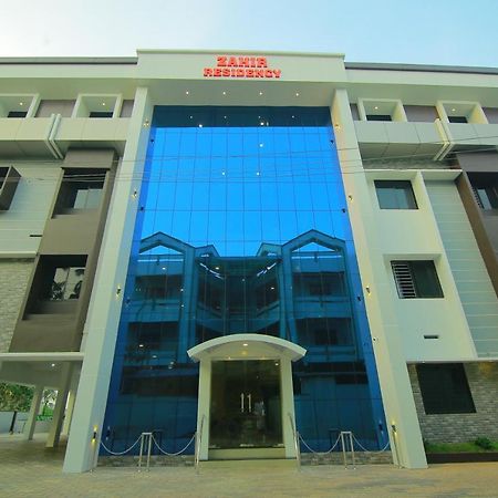 Zahir Residency Hotel Kondotty Bagian luar foto