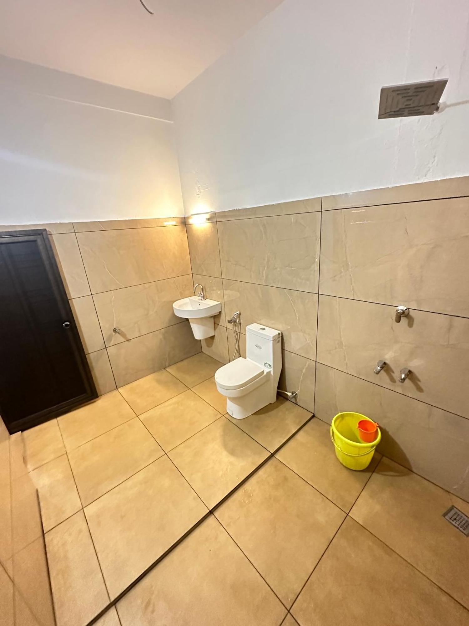 Zahir Residency Hotel Kondotty Bagian luar foto
